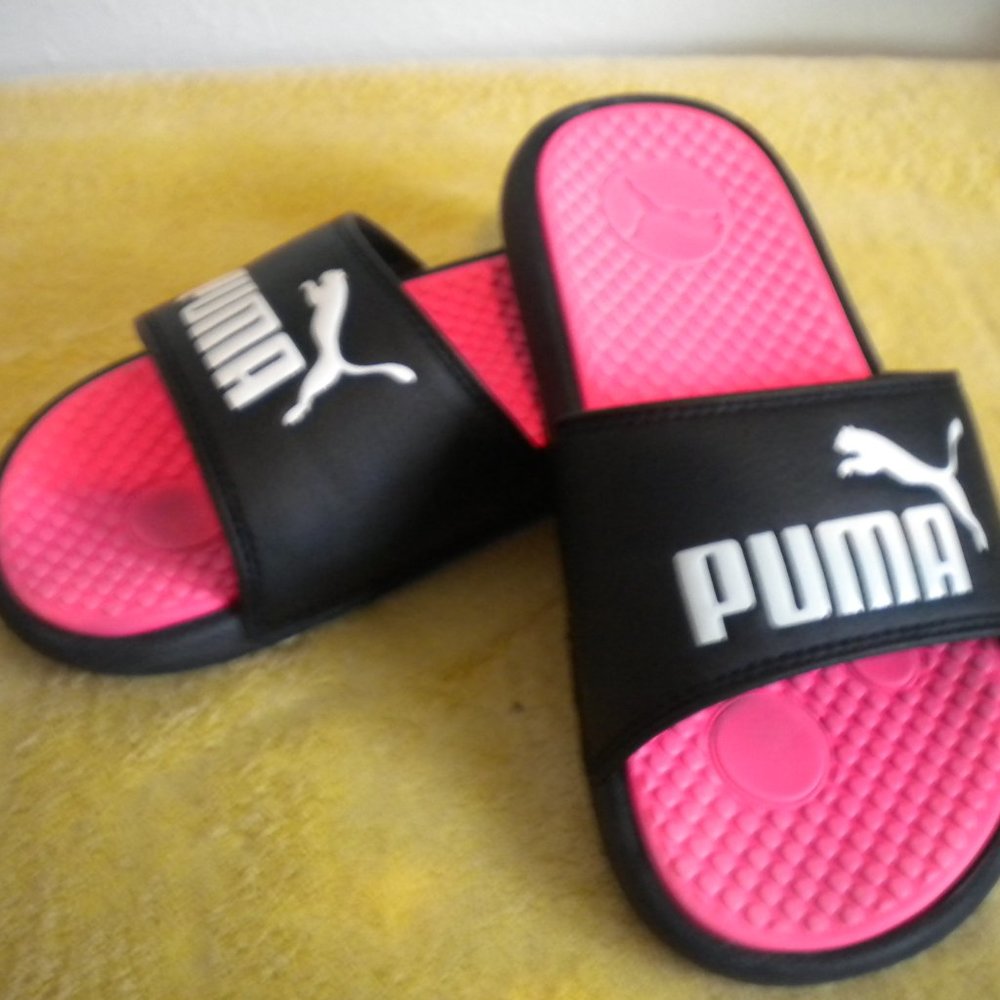 Puma Slides, US Size 1 Kids